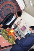 Détournement d'un jeu de Tarot pour questionner le lien entre les jeux vidéos et l'environnement ou le green-washing de certaines enseignes 