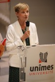 Madame la Première présidente de la Cour de cassation Chantal Arens