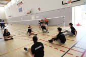 Volley assis