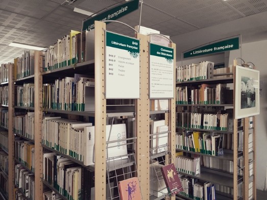 Photo ouvrages des collections de Littérature à la BU